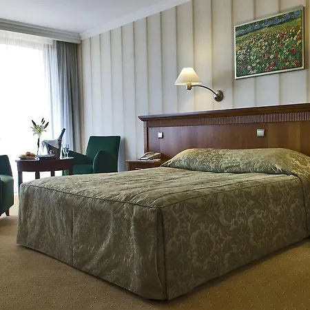 Silvanus Hotel